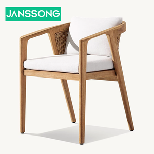 Chaise longue d'extérieur en <span class=keywords><strong>bois</strong></span> <span class=keywords><strong>de</strong></span> teck avec pieds ratissés et bras inclinés en rotin massif en osier pour le <span class=keywords><strong>salon</strong></span> <span class=keywords><strong>de</strong></span> l'hôtel <span class=keywords><strong>de</strong></span> la villa - Product Image 4