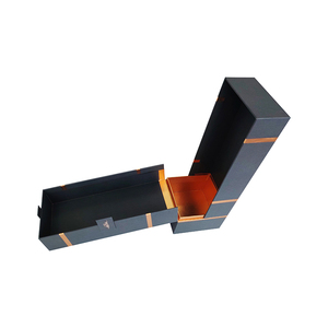 Luxe, op maat gemaakte, hoogwaardige, creatief ontworpen, dubbele deur openende verpakkingsdoos van stevig karton met folie voor premium parfumflessen - Product Image 6