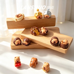 Figuras de Capibara en Miniatura, Resina Plástica 3D, Set de Joyería DIY, Decoración de Escritorio, Herramientas y Suministros de Manualidades - Product Image 1