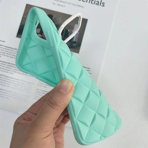 Custodia per telefono con supporto pieghevole invisibile in tessuto TPU morbido per <span class=keywords><strong>iPhone</strong></span> 14 Pro Max 13 12 <span class=keywords><strong>11</strong></span> supporto per obiettivo della fotocamera Cover antiurto - Product Image 1