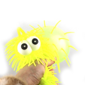 Jouet squishy de chenille en peluche clignotante tpr light up puff ball avec yoyo - Product Image 6