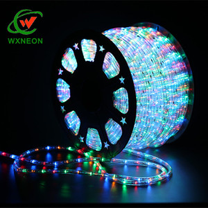 120 V/220 v Rotondo <span class=keywords><strong>2</strong></span>-Fili di Corda del <span class=keywords><strong>LED</strong></span> Collegabile Impermeabile Luci Della Stringa <span class=keywords><strong>LED</strong></span>