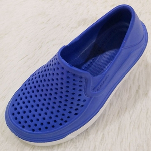 Sepatu Bakiak <span class=keywords><strong>EVA</strong></span> Grosir Sepatu Bakiak Olahraga Sandal Sepatu Pantai dengan Pelindung Jari Kaki Ukuran EU24-29 # - Product Image 2