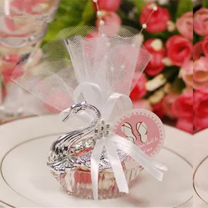 Boîte à bonbons créative petit cygne, fournitures de mariage, haut de gamme, style occidental