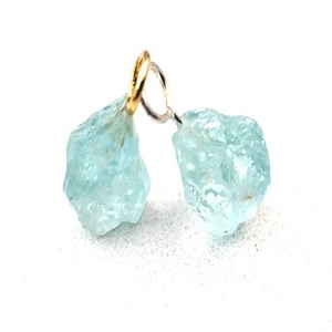Increíble hermoso corte Natural sin tratar áspero encanto colgante hecho a mano joyería de plata genuino Azul Aguamarina piedra preciosa al por mayor - Product Image 1