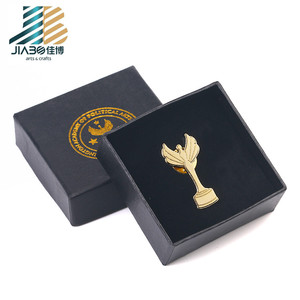 <span class=keywords><strong>2018</strong></span> professionnel en alliage de zinc personnalisé bricolage bouton badge coupe du monde thropy insigne en forme - Product Image 5