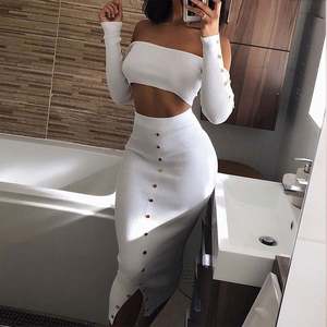 Nuovi Abiti Donna in Maglia a Maniche Lunghe con Spalle Scoperte Moda 2021 - Product Image 2