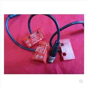 חדש ומקורי AB דלת מתג בטיחות חיישן 440N-Z2NRS1C - Product Image 2