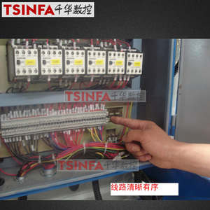 WN-736C Chất lượng cao CE chứng nhận phổ xoay đầu Dọc ngang Máy phay cho ánh sáng nặng nhiệm vụ gia công sử dụng - Product Image 6