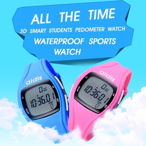 Unisexe Sport Podomètre Montres Numérique Résistant À L'eau Étape Montres LED horloge Stock Montre de Course à pied - Product Image 5