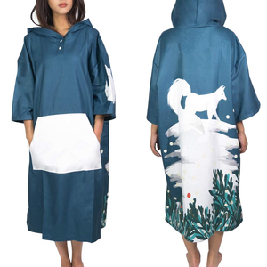 Robe de bain en microfibre à séchage rapide avec motif personnalisé, serviette à capuche, poncho jetable pour les plongeurs et les surfeurs, taille unique - Product Image 2