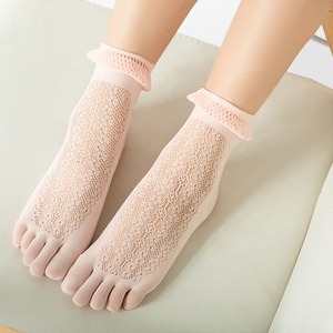 جوارب نسائية يابانية صيفية مثيرة من النايلون والدانتيل، جوارب خفية بخمسة أصابع - Product Image 5