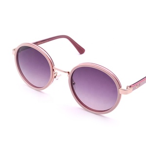 Mayorista de China TR90 de distribuidor de <span class=keywords><strong>gafas</strong></span> de sol Rosa <span class=keywords><strong>gafas</strong></span> de sol <span class=keywords><strong>polaroid</strong></span> vintage <span class=keywords><strong>gafas</strong></span> de sol - Product Image 4