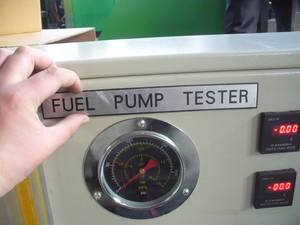 Banc de travail de moto, testeur de pompe à essence électrique et à essence, QCM300 - Product Image 3