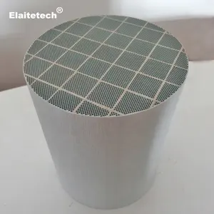 Diesel particulate filter DPF metallic honeycomb substrate cleaning for diesel engine truck