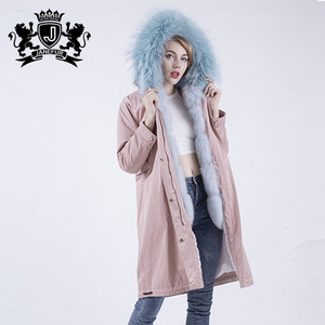 Personnalisée À La Mode Véritable Fourrure <span class=keywords><strong>De</strong></span> Raton Laveur Collier Femmes Rose Long Parka Manteau Avec Capuchon <span class=keywords><strong>De</strong></span> Fourrure - Product Image 2