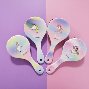 Personnalisé brosses de massage en plastique forme ronde impression licorne brosse à cheveux pour les enfants - Product Image 2