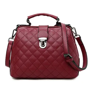 <span class=keywords><strong>Sac</strong></span> à main matelassé en PU mat avec cadre métallique classique pour <span class=keywords><strong>femme</strong></span>, <span class=keywords><strong>sac</strong></span> de <span class=keywords><strong>médecin</strong></span> personnalisé, <span class=keywords><strong>sac</strong></span> à bandoulière multi-poches pour le shopping et les voyages - Product Image 1