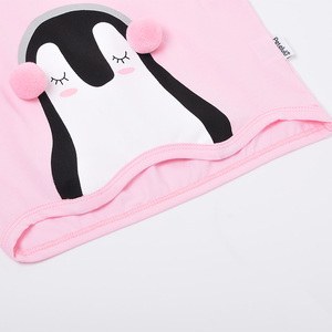 Pijamas Cortos y Suaves con Lentejuelas y Pompones de Pingüino para Niñas de 2 a 10 Años - Product Image 5