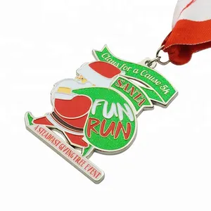 2018 Christmas Santa 5 천개 펀 런 Medal 와 어필하는 큐빅