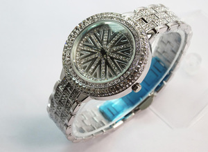 Relojes de lujo de oro de <span class=keywords><strong>22k</strong></span> con diamantes para mujer, reloj de pulsera de Material de aleación para mujer - Product Image 6