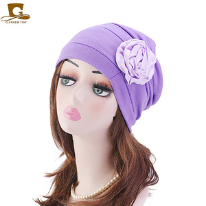 <span class=keywords><strong>Bonnet</strong></span> en vrac nouvelle mode fleur chaude enveloppement de tête <span class=keywords><strong>pas</strong></span> <span class=keywords><strong>cher</strong></span> <span class=keywords><strong>Bonnet</strong></span> <span class=keywords><strong>Hijab</strong></span> Beanie chimio casquette chapeau femmes 3D fleur Turban chapeau pour femmes TJM-241H - Product Image 1