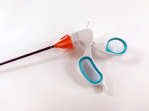 Instrumento endoscópico descartável do fórceps laparoscópico do novo tipo feito da fonte elétrica manual plástica - Product Image 2