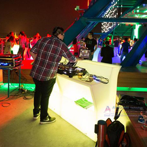Barra de <span class=keywords><strong>Bar</strong></span> Iluminada LED RGB de 16 <span class=keywords><strong>Colores</strong></span> con Control Remoto de Plástico Moderno y Portátil, Muebles para Eventos al Aire Libre, Fiestas y Clubes - Product Image 3