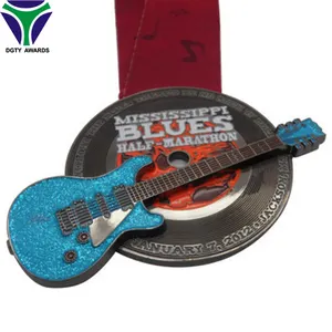 Designer de moda personalizado diferente forma de antiguidades silver glitter metal arte artesanato para guitarra