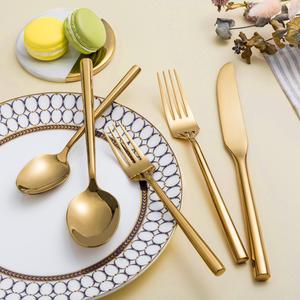 <span class=keywords><strong>Set</strong></span> di <span class=keywords><strong>posate</strong></span> opache in acciaio inox dorato all'ingrosso per il matrimonio e la festa - Product Image 1