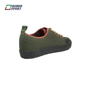 Volar Tejido Verde <span class=keywords><strong>del</strong></span> ejército zapatos para caminar al aire libre y escalada - Product Image 6