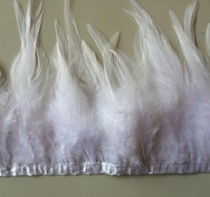 Garnitures blanches de frange de plume de selle pour la jupe/déguisement/accessoires de déco de mariage - Product Image 1
