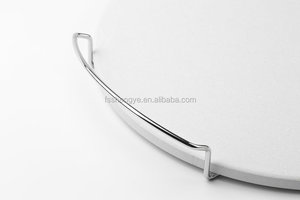 <span class=keywords><strong>Pietra</strong></span> <span class=keywords><strong>per</strong></span> <span class=keywords><strong>Pizza</strong></span> in gres di 14.2 diametro con bordo smaltato e impugnature in Silicone - Product Image 6