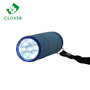 <span class=keywords><strong>9</strong></span> <span class=keywords><strong>Led</strong></span> <span class=keywords><strong>Torch</strong></span> Mini Túi Torcia <span class=keywords><strong>Led</strong></span> Nhiều Màu Edc Silicone Đèn Pin Đèn Pin Dẫn - Product Image 3