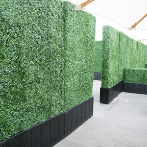 Fournitures de jardin aménagement paysager verdure artificielle buis avec jardinière - Product Image 1
