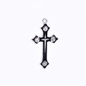 Alta-negro goteo <span class=keywords><strong>de</strong></span> aceite encanto accesorios <span class=keywords><strong>de</strong></span> la joyería <span class=keywords><strong>de</strong></span> latón antiguo colgante <span class=keywords><strong>de</strong></span> cruz <span class=keywords><strong>de</strong></span> Jesús Cruz colgante collar - Product Image 2