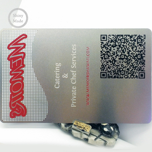 De aluminio de la tarjeta de nombre de metal Tarjeta de banda magnética de metal tarjeta con código qr - Product Image 1