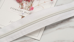 Vente en gros de fermetures <span class=keywords><strong>éclair</strong></span> et curseurs en nylon de haute qualité à bon <span class=keywords><strong>prix</strong></span> – Direct usine - Product Image 3