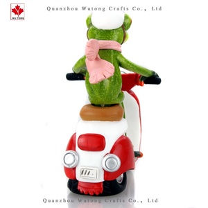 Nhựa Ếch Bức Tượng Tùy Chỉnh <span class=keywords><strong>3D</strong></span> Ếch Cưỡi Xe Máy Bức Tượng Cho Lưu Niệm - Product Image 4