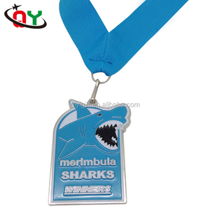 Muestra <span class=keywords><strong>gratis</strong></span> OEM personalizado antiguo 3D <span class=keywords><strong>Anime</strong></span> tiburón forma de competencia medalla - Product Image 1