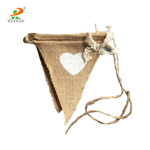 Decoraciones <span class=keywords><strong>de</strong></span> la boda con <span class=keywords><strong>amor</strong></span> <span class=keywords><strong>de</strong></span> lino bandera triangular fuentes del partido fiesta tirar bandera banderas <span class=keywords><strong>de</strong></span> boda 39g - Product Image 1