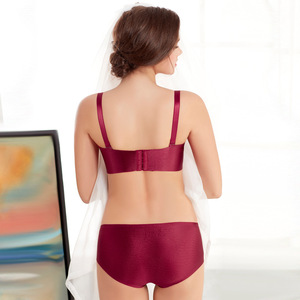 Offres Spéciales confort invisible sans fil ropa intérieur dames sous-vêtements sexy <span class=keywords><strong>soutien</strong></span>-<span class=keywords><strong>gorge</strong></span> et culotte nouvelle conception sexy <span class=keywords><strong>soutien</strong></span>-<span class=keywords><strong>gorge</strong></span> et culotte - Product Image 6