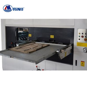 High speed corrugated hose from the Flatbed paperboard die cutting machine with cutting - Product Image 3