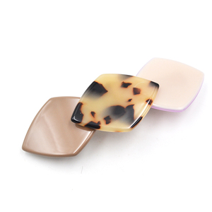 Groothandel Fabriek In Voorraad Elegante Haarspeldjes Hair Clips Accessoires Vrouwen Klassieke Schildpad Shell Kleur Rhombic Vorm Haarspeldjes - Product Image 6
