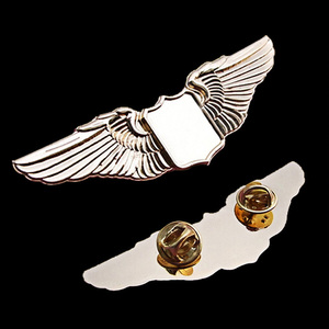 Nuevo caliente personalizado compra bastante buscando alas piloto Pin insignia - Product Image 1