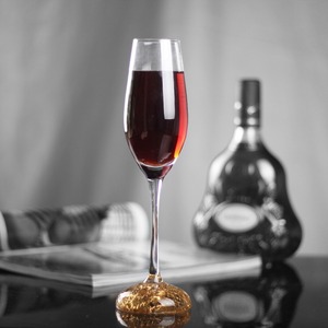 Barato chapados <span class=keywords><strong>en</strong></span> oro base claro madre decorado oro copa <span class=keywords><strong>de</strong></span> champán - Product Image 1