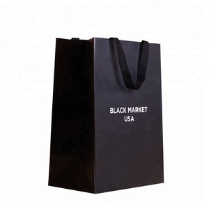 A medida negro, blanco, bolsa de compras de papel para la promoción de la marca - Product Image 1