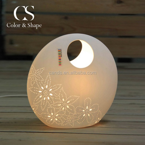Casa o <span class=keywords><strong>restaurante</strong></span> decorativos <span class=keywords><strong>ronda</strong></span> shell flor patrón de luz de <span class=keywords><strong>la</strong></span> noche, lámpara de mesa, hecho en China - Product Image 1