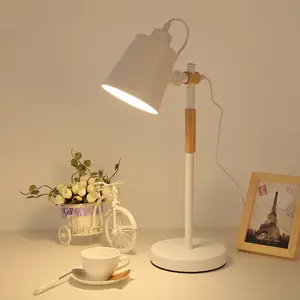 <span class=keywords><strong>Lampada</strong></span> <span class=keywords><strong>da</strong></span> <span class=keywords><strong>Tavolo</strong></span> in Metallo di Alta Qualità, <span class=keywords><strong>Lampada</strong></span> <span class=keywords><strong>da</strong></span> Scrivania in Ferro Nero, Lampade <span class=keywords><strong>da</strong></span> Lettura per Comodino e Lavoro - Product Image 1