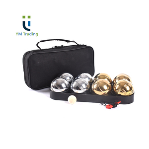 Ensemble <span class=keywords><strong>de</strong></span> <span class=keywords><strong>boules</strong></span> <span class=keywords><strong>de</strong></span> pétanque YUMING Deluxe Or et Argent avec lignes gravées, <span class=keywords><strong>boules</strong></span> personnalisées en acier/métal écologiques <span class=keywords><strong>de</strong></span> 7,2 cm pour usage extérieur - Product Image 1